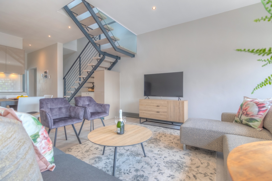 To Let 2 Bedroom Property for Rent in Paardevlei Western Cape